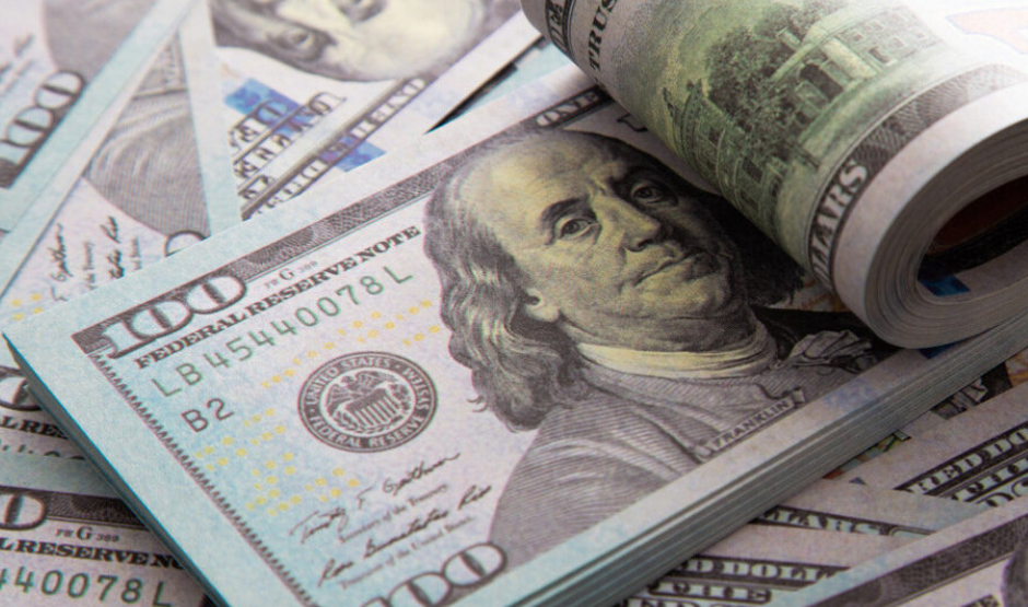 银价年内暴涨150%突破75美元！多重共振下，2026年能冲100美元吗？